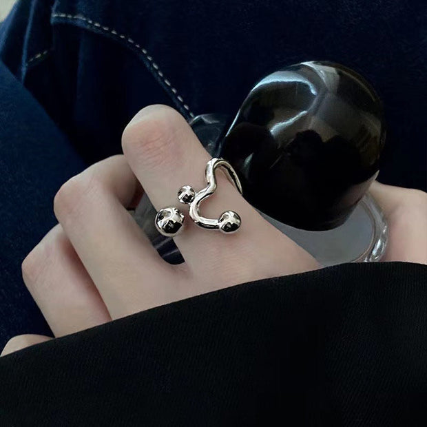 Liquid Irregular Pleated Couple Ring Female Niche